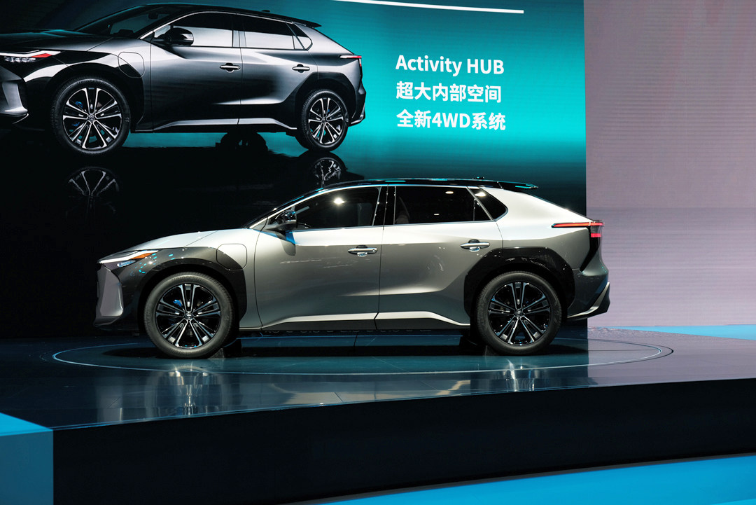 丰田轿跑suv2020新款,丰田轿跑价格及图片 超帅气丰田轿跑suv它来了!巨人转身之作!多少钱你会买