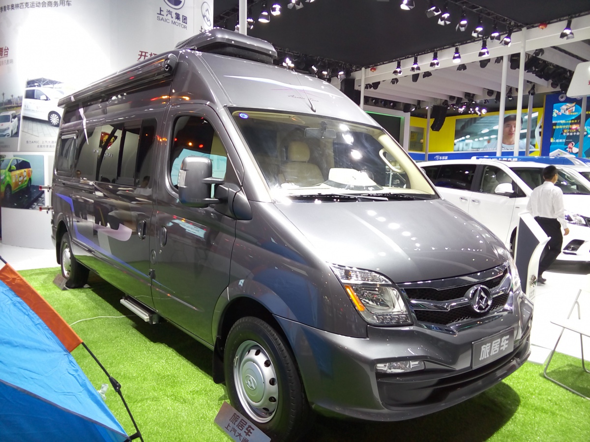 2015广州车展_上汽大通v80旅居车