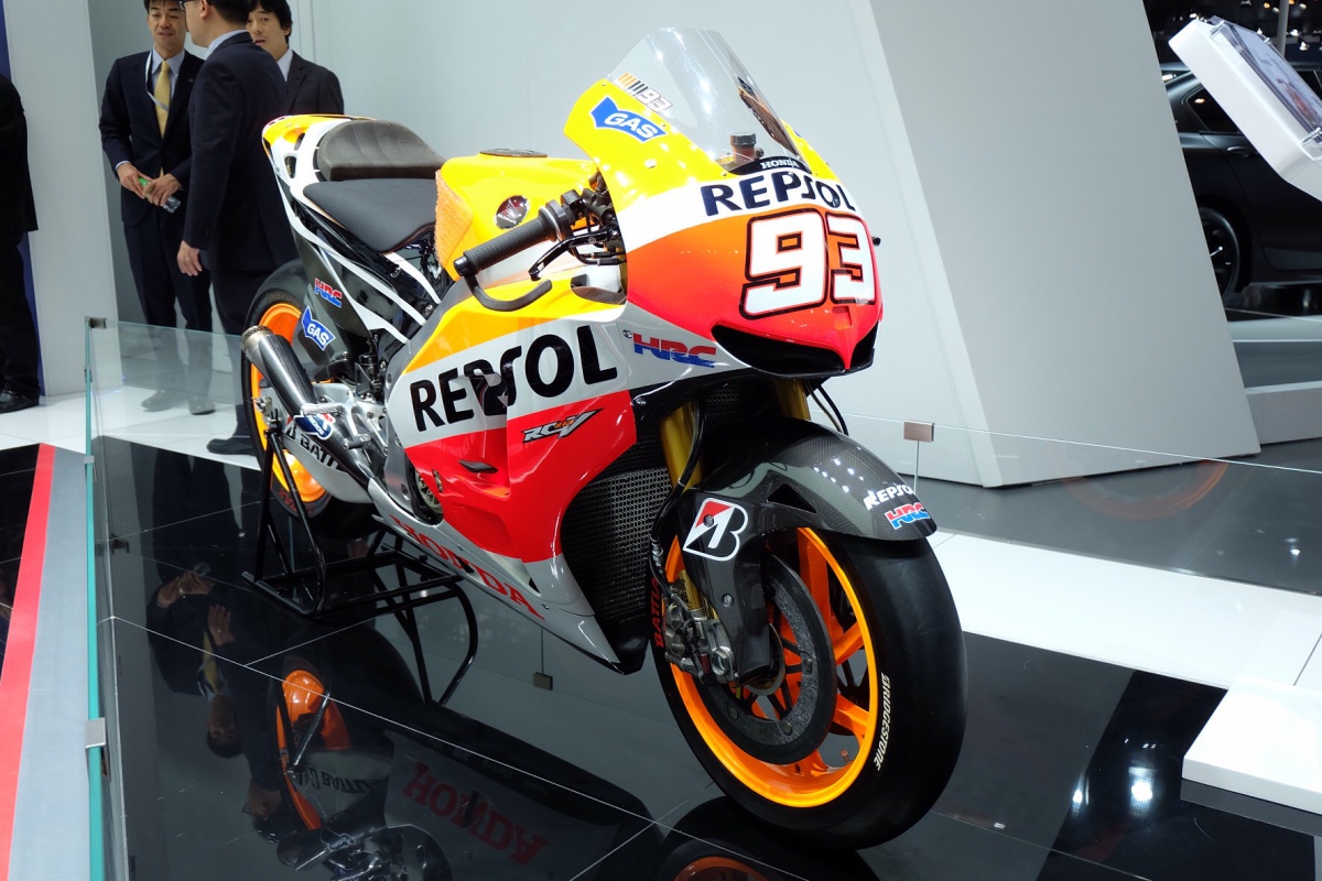 2015广州车展_进口本田展馆直播 gp赛车实拍