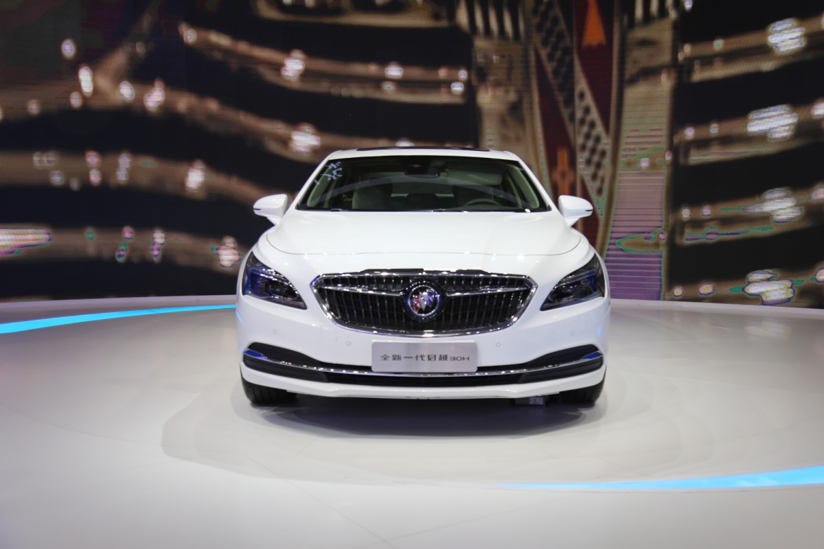 2016北京车展直播-别克新君越算混动,油耗4.7l