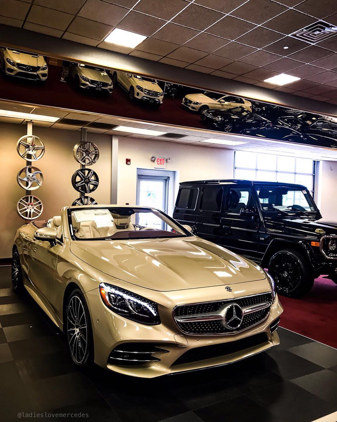 梅赛德斯-奔驰s560 coupe敞篷版,国内罕见的车型,几何大灯充满科技感