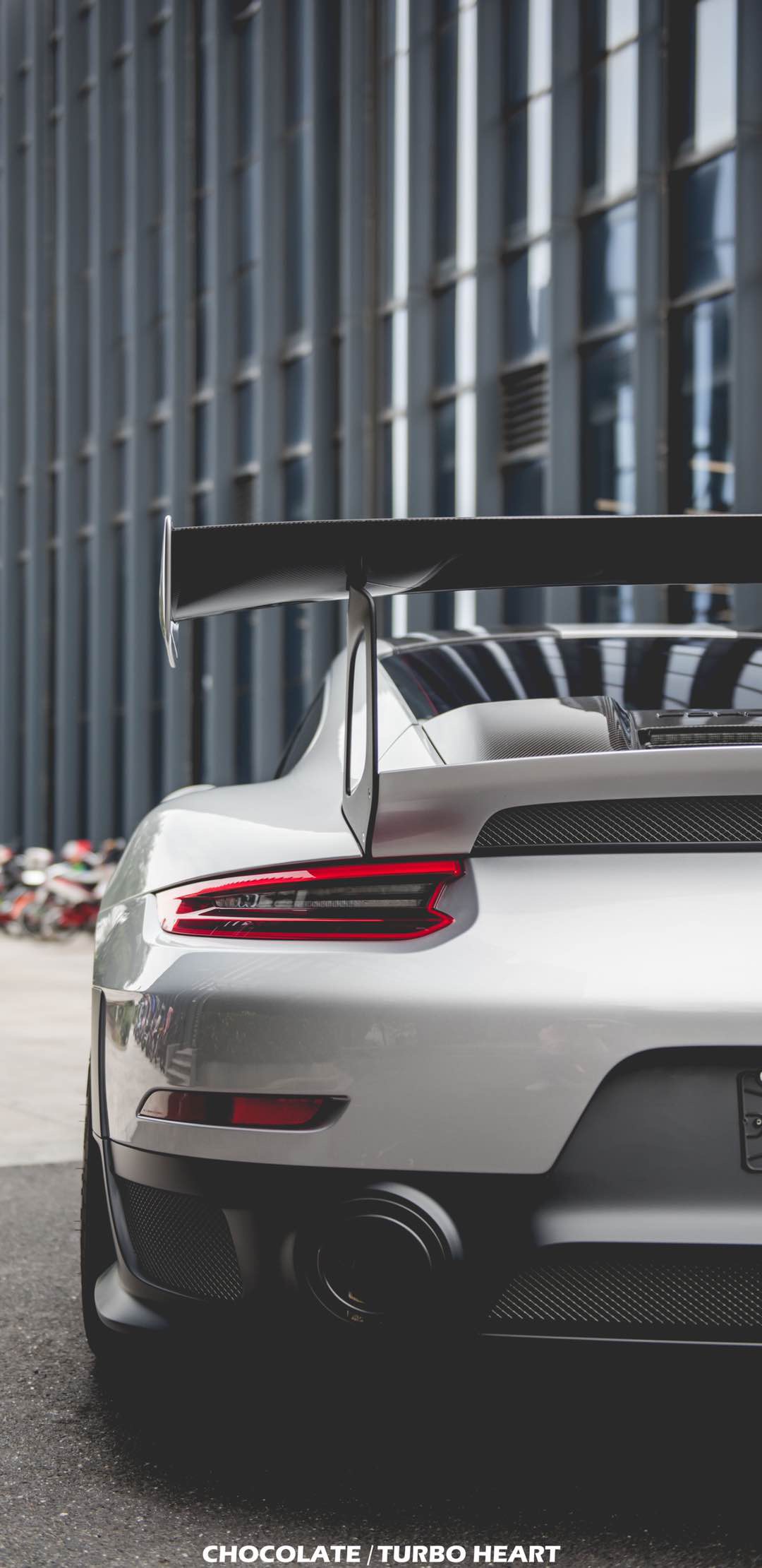 《纽北之王》寡妇制造机 porsche 911 gt2 rs