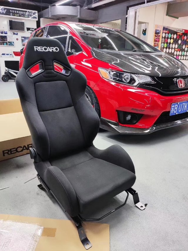 GK5上装RECARO SR7 KK100运动座椅，驾驶更轻松，体验最好的舒适感，SR7