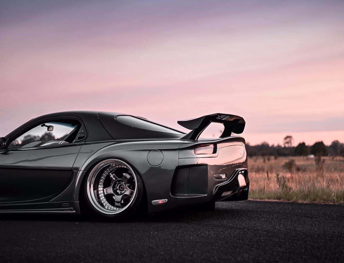 veilside宽体rx7 摄影 真的美啊! - 车友圈子