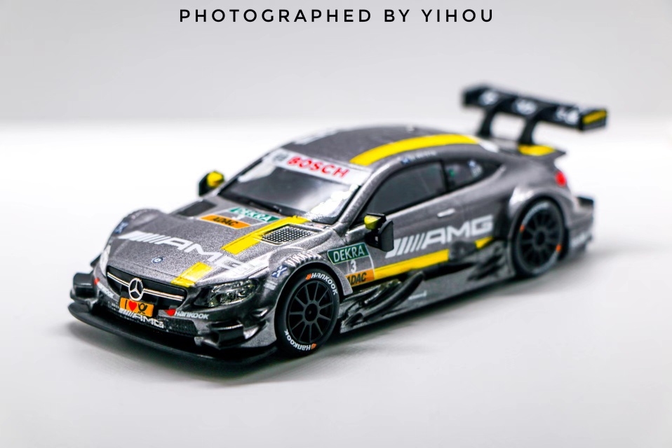 德国dtm房车赛奔驰参赛车c63 amg br 1:43模型.