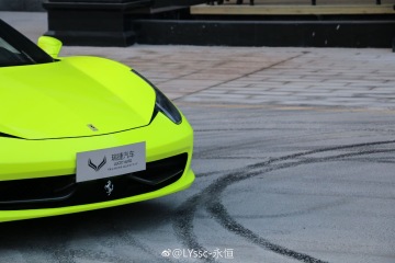 绿牛&绿马你们更喜欢哪辆呢
真是个难以选择的问题