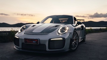 GT2RS 有点意思的小老哥