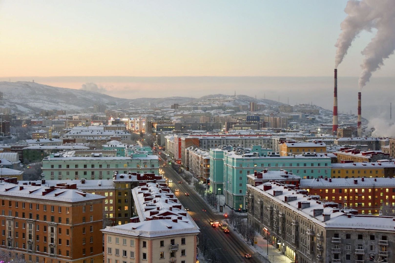 今天要去最北的村庄——捷里别尔卡,体验北冰洋渔村的.