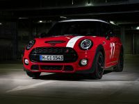 MINI推出新车型  致敬经典