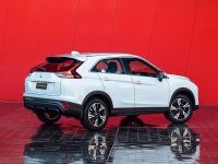 三菱翻身就靠它了？这款新车超高颜值还有插电混动！