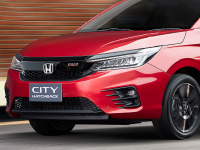 海外两厢锋范来了  1.0T+三缸