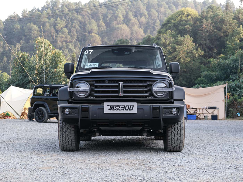 比坦克300更大更强 3.0T+9AT谁顶得住？