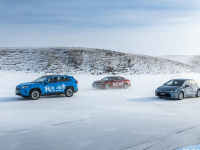 冰天雪地也能撒欢，一汽丰田混动车型试驾！