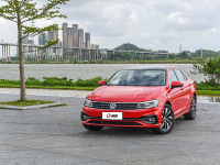 小一号的大众CC你买不买？无边框车门+溜背造型