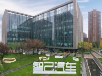 智己汽车亮相  将于上海车展发布量产车型