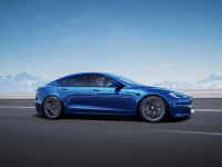 像是开飞船？特斯拉百万新车上市