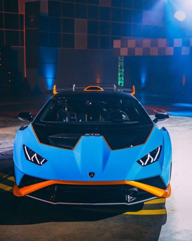 2021大牛 兰博基尼huracan sto st.
