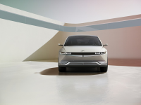 现代汽车IONIQ(艾尼氪) 5全球首秀 开启环保电动出行新时代