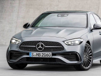 全新奔驰C级刚发布！全系大屏+电气化动力 又要卖爆？