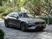 这车比同价位丰田大众强多了 2.0T+8AT 优惠6万元