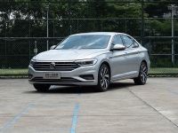 动辄优惠3-4万真香？15万落地的大众轿车养起来可不便宜！