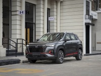 160马力+10.25英寸屏！6.99万元起的CS35 PLUS该怎么选？