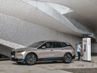 比你更懂你自己 宝马 iDrive 8.0系统发布