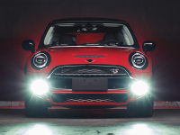 【V-SHOW】男女都爱的小车 试MINI COOPER S