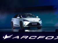 【上海车展】极狐阿尔法S单车解析