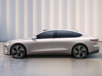 海外品牌全面宣战国产品牌？国人：谁也不怕！