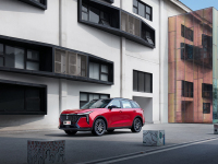 9.89-12.69万元，携手李宁羽毛球，奔腾T55正式跨界上市