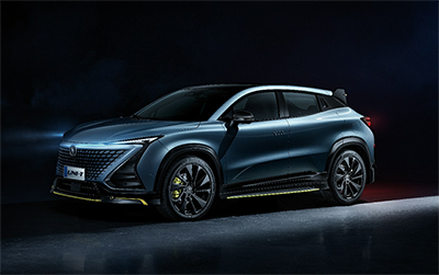 《一日店长》全网首播 长安UNI-T运动版上市，你准备好了吗？