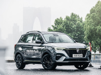 上汽乘用车联合斑马智行推出首个“学习强国”车载版