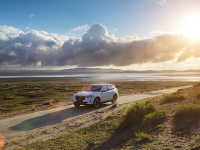  i上绿色，创新纯电动BMW iX3探寻城市出行新美学