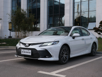 一寸长一寸强 中型轿车内部空间对比 销量高是有原因的