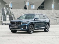标配2.0T 车长超过4米7的旗舰SUV 不到15万起售还要被吐槽!