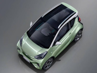 5.99万起 续航408km 小蚂蚁20万蚁粉款上市