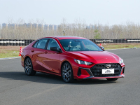 动力比思域还强 还有L2级辅助驾驶 这辆不到10万起的国产钢炮要火