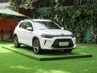 11.39万！这台法系小型SUV焕新出发！订车就减1.5万？