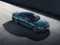 3.0T V6+四驱+四轮转向 配无边门框售价不超70万 真香!