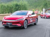 1年销量破10万 这款25万的国产新能源车为何这么受欢迎?