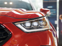 还没上市就加价1-3万！这丰田SUV也太豪横了 关键还有很多人买