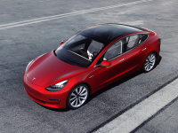 降价1.5万 Model 3标准续航版23.59万元