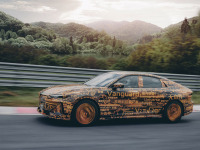 国产保时捷高清曝光！大溜背+升降式尾翼 或10万元起 领克03终于不叫板思域比了