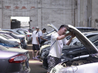 奔驰SUV只要8万? 这平台大波贱价车一折出售 但劝你可别买!