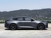 配电动尾翼！长安这款最大188马力的轿车堪称小号A7！