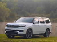 配6.4L大V8的SUV 还不到60万!但试驾过它的人却说别买?