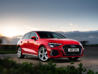 有望年内入华?海外试驾全新奥迪A3 Phev 零百加速仅需7.6s
