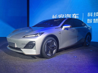 代号C385 五年狂砸1500亿 长安急了吗？