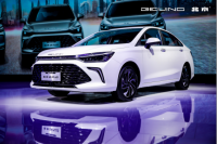 全系至高优惠3万元  预定U5 PLUS低至7万元——北京汽车携诚意登陆成都车展